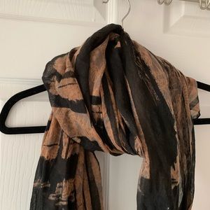 Lightweight Abstract Print Scarf